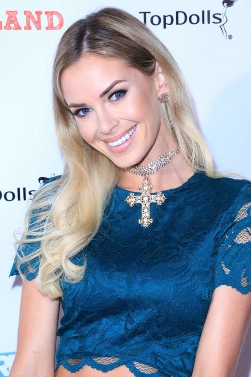 Katy Marie Johnson as Sophie