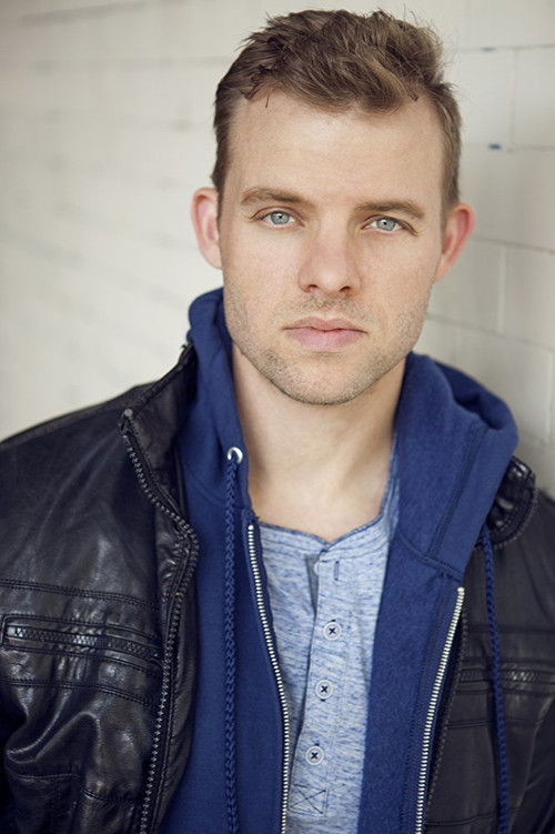 Justin Gilbert as Peter