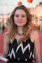 Liv Henneguier as Romane