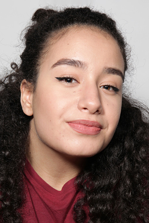 Yasmin Slama as Zada