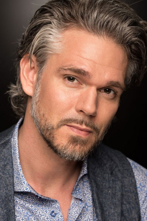 Matthias Beier as Mark