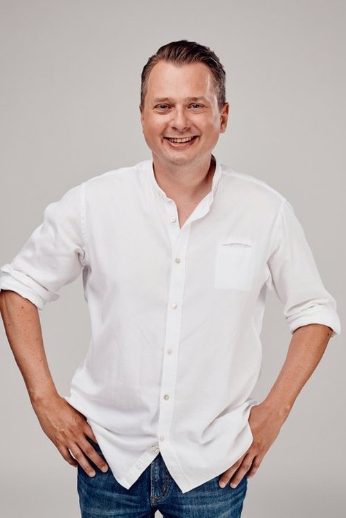 Dejan Krupić as Matevž