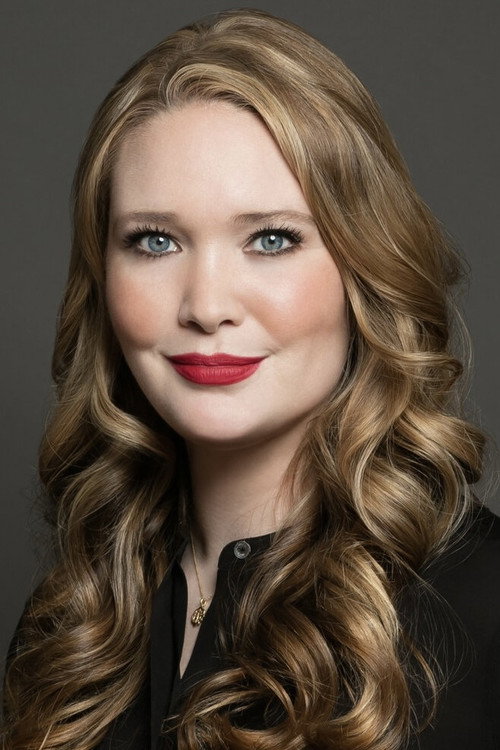 Sarah J. Maas as Self