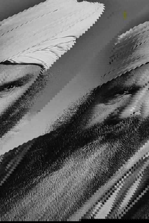 Bhogwan Singh as Old Villager