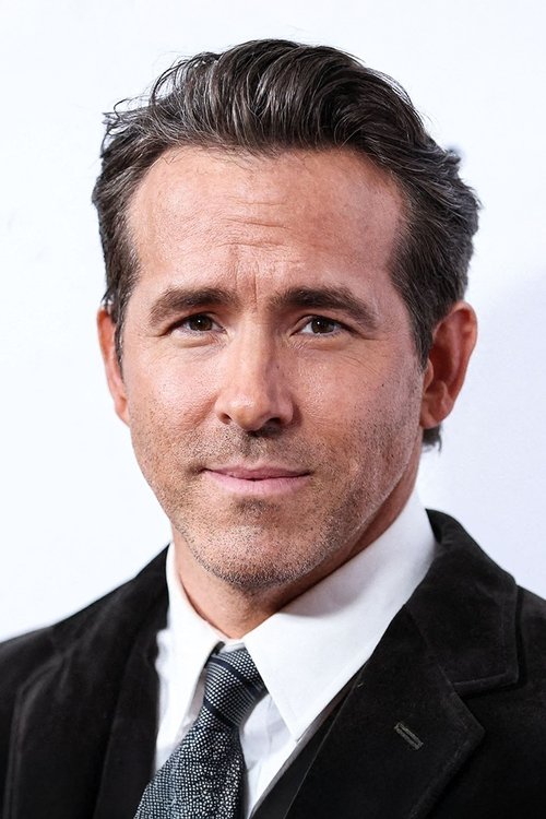 Ryan Reynolds as George Lutz
