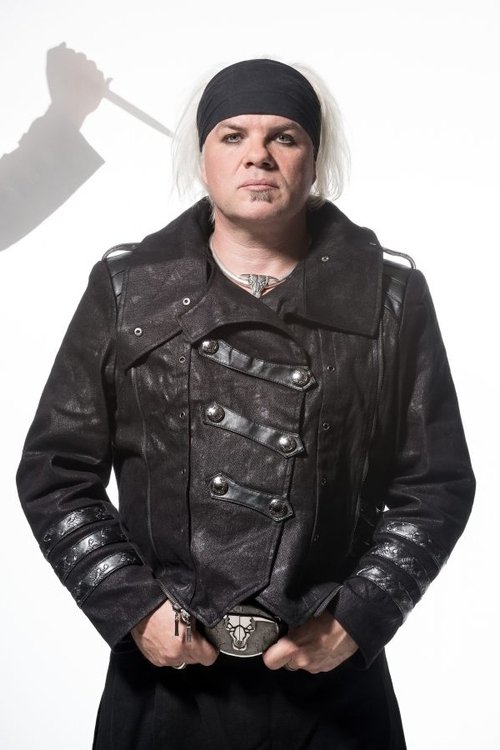 Eric Fish as Gesang, Dudelsack, Tin Whistle