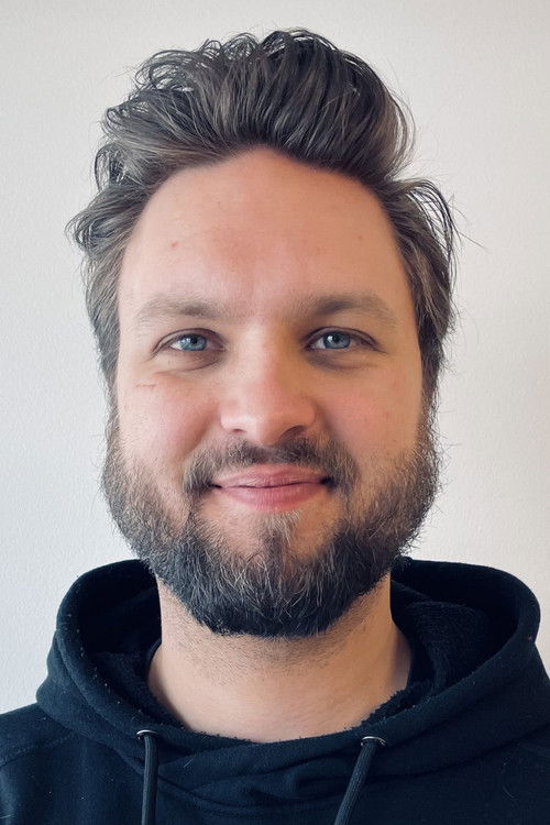 Jussi Sorjanen as Juha