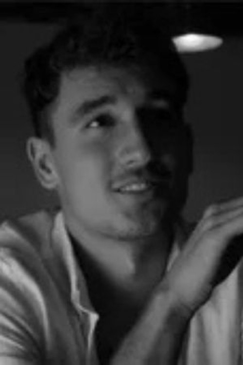 Emmanuel Batailley as Narrateur, Enfant pilote