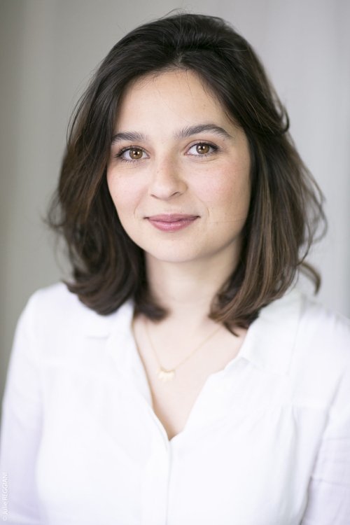 Tiphaine Haas as Mona