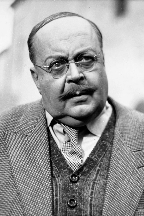 Feliks Chmurkowski as Radca Ciapkiewicz