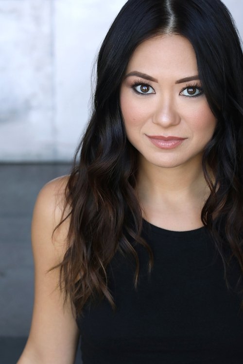 Mandie Cheung as Jenna