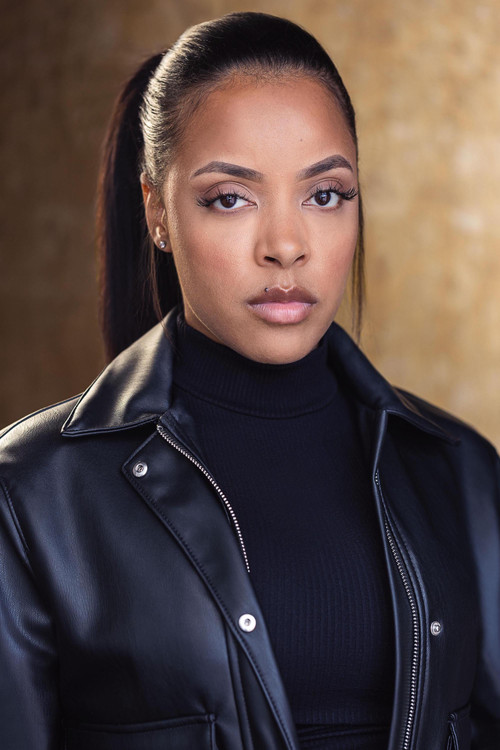 Cortney Elise as Tiff