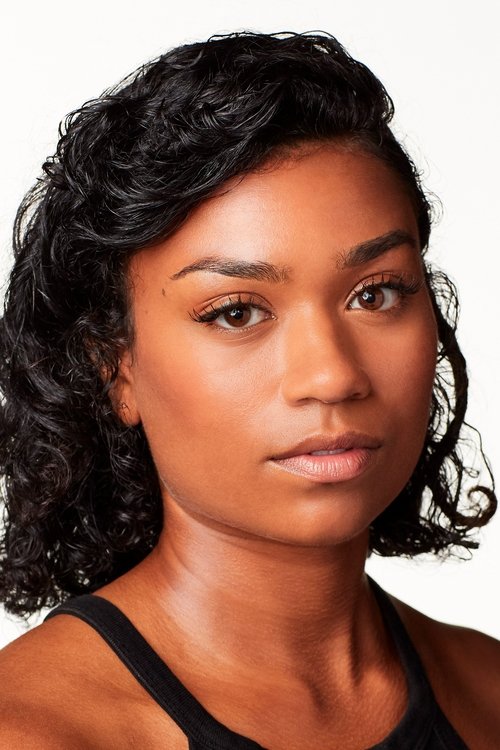 Sekai Abeni as Holly Sloan