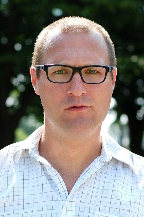 Wojciech Tremiszewski as Zbigniew "Papa" Papaja