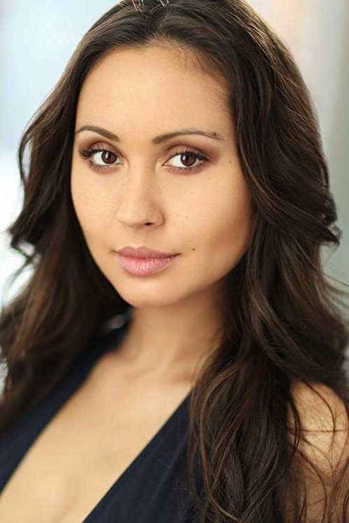 Moneca Delain as Ronnie