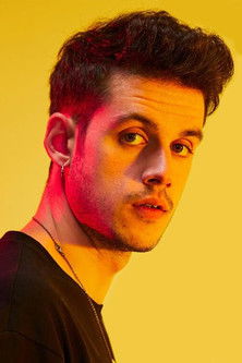 Orkun Işıtmak as Batu 'Phenom' Çelik