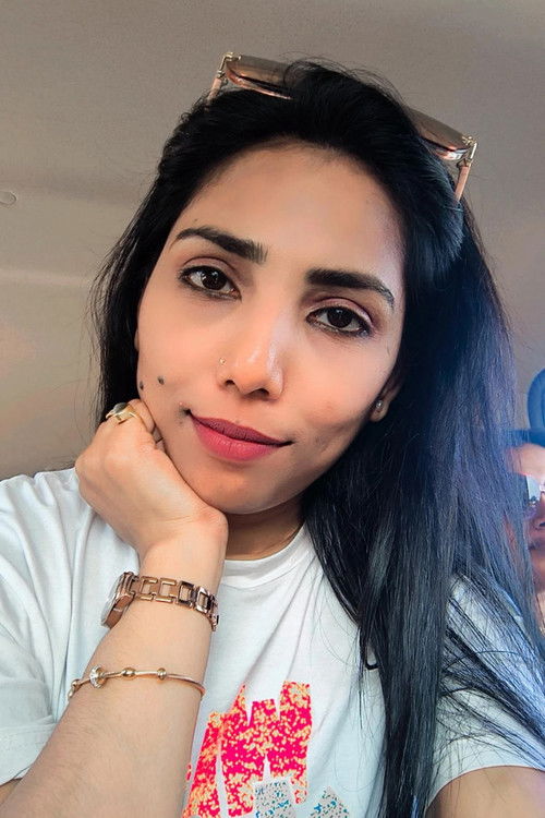 Soma Bardhan as The Belle