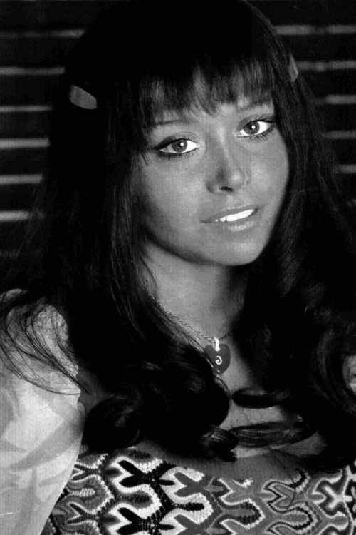 Gabriella Andreini as Anussia