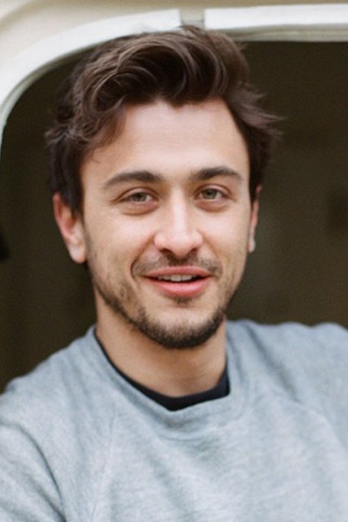 Jake Nordwind as Amazon Guy