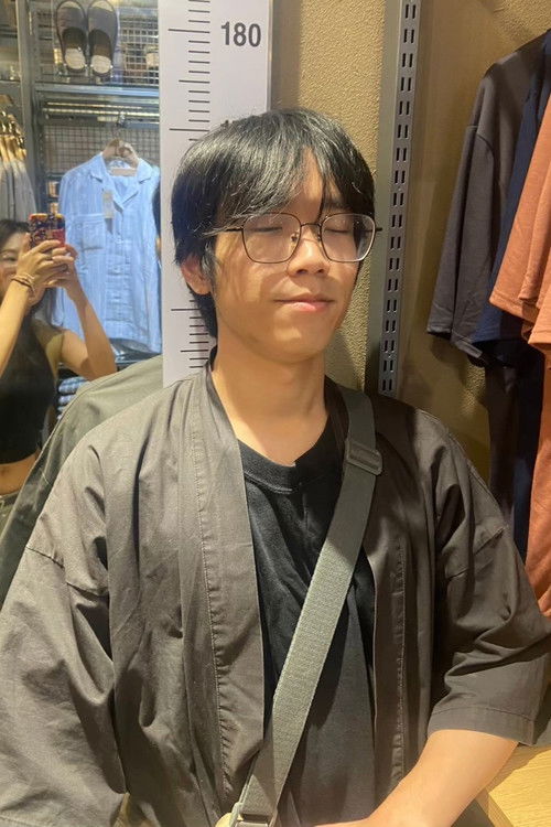 Kantapon Duangdee as Programer Amjoin