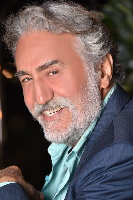 Reza Tavakoli as Major keyamat