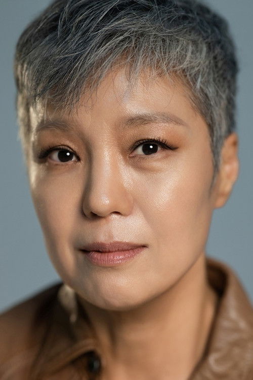 Lee Eun-mee as Self - Host