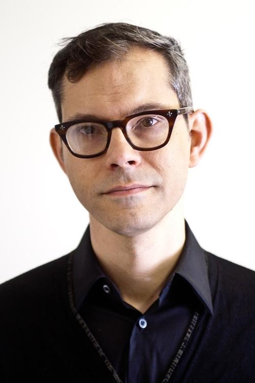 Chris Tenzis as Aaron