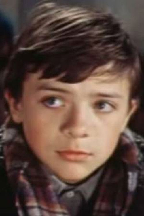 Sergei Petukhov as Sasha Shmagin