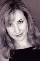 Stephanie Bennett as Samantha