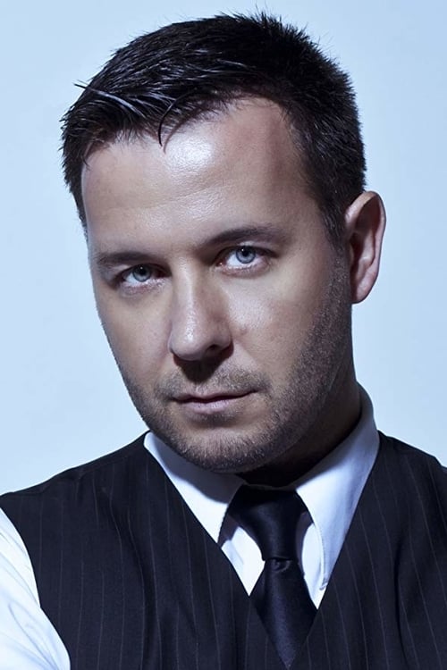 Silvio Wolf Busch as Rick / Arachnis