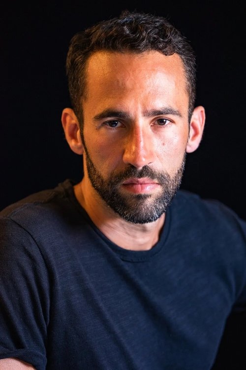 Giovanni James Bertoia as 