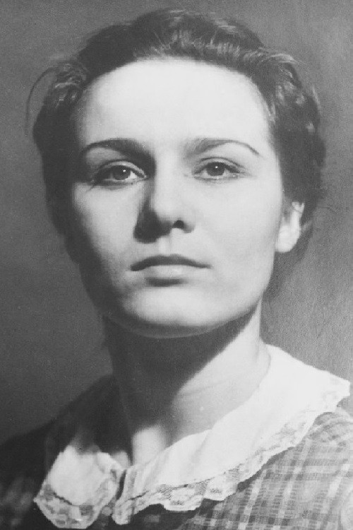 Irena Kolesar as Slavica