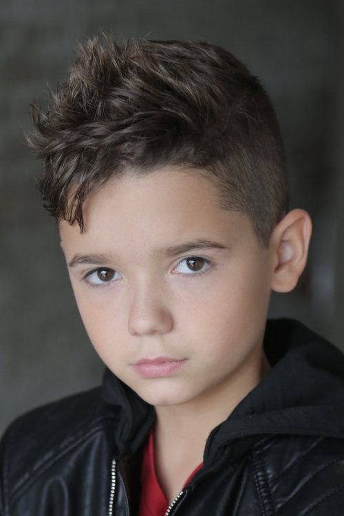 AJ Rivera as Andrew Peckelman