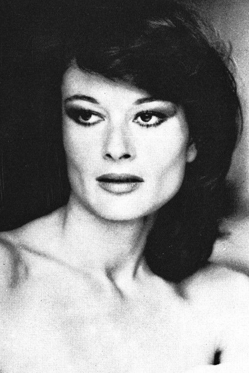 Mara Danaud as Flavia