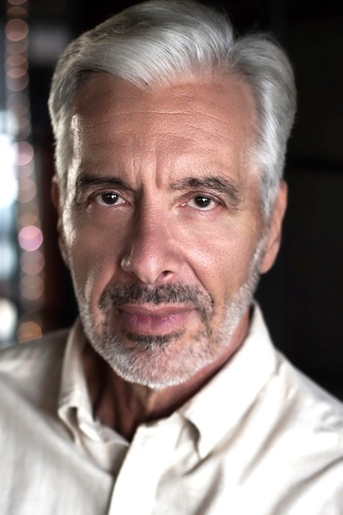 Leonardo Scattereggia as Mr. Weebly