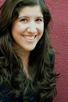 Maylen Calienes as Janice