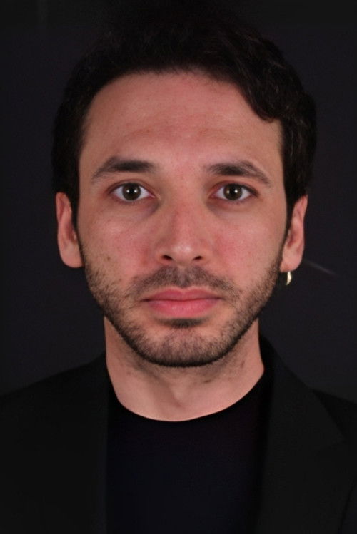 Sertaç Ekici as Rüştü