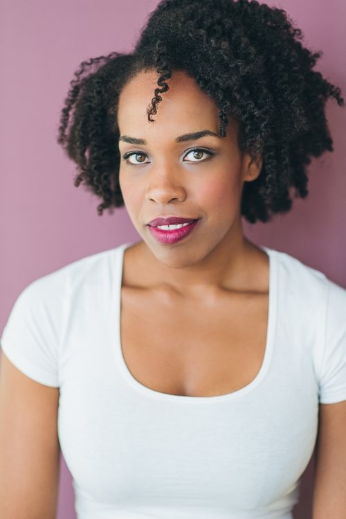 Alicia Richardson as Daysha