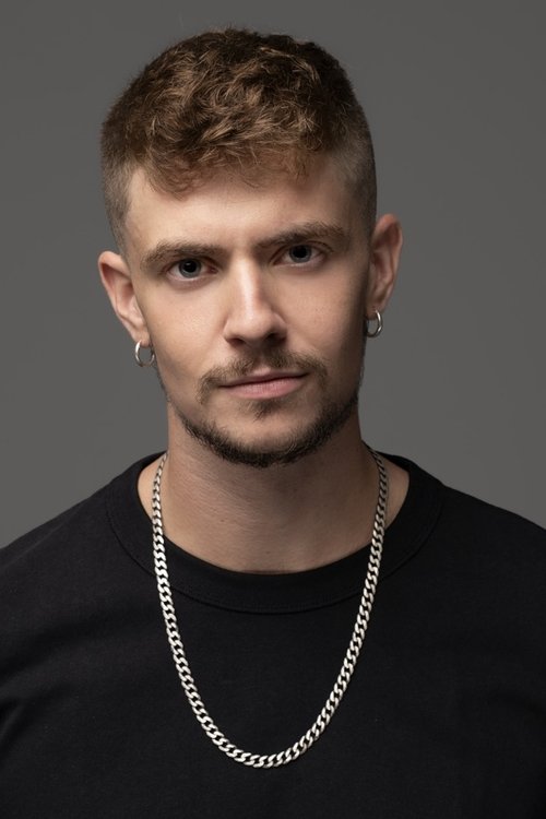 Antonio Hernández Fimia as Mikel