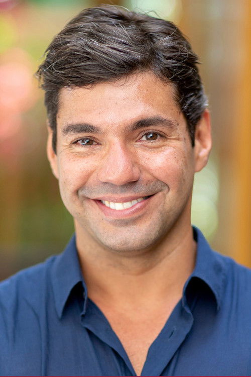 Felipe Bronze as Self - Host