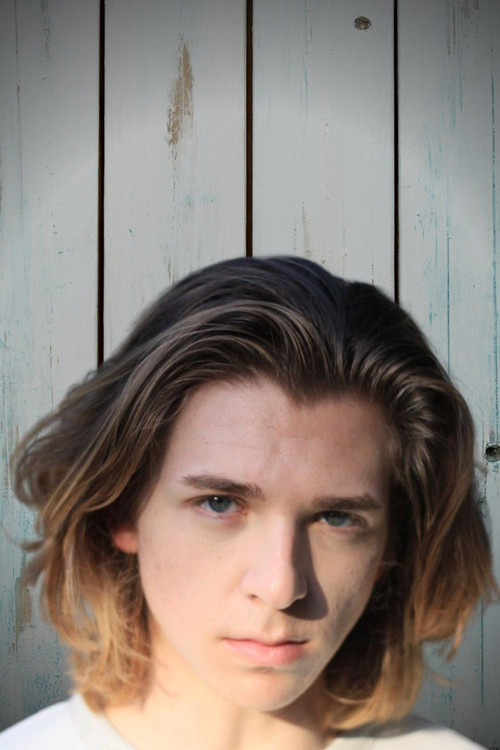 Taylor Silvas as Pete Pickin'