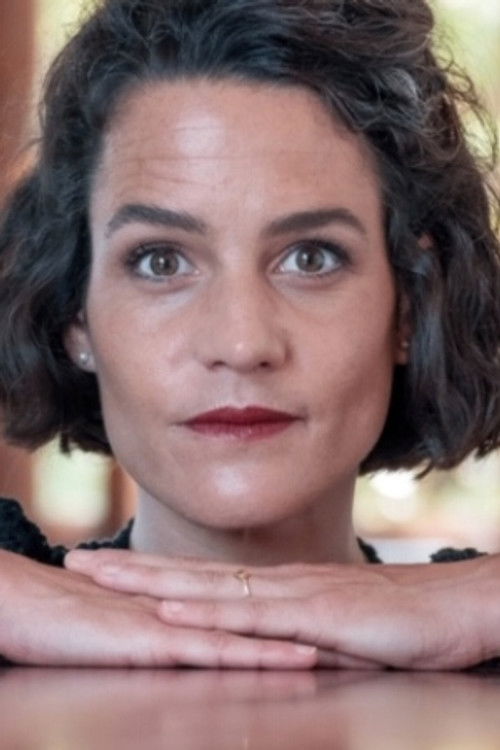 Anne-Laure Brasey as Fairground Worker (voice)