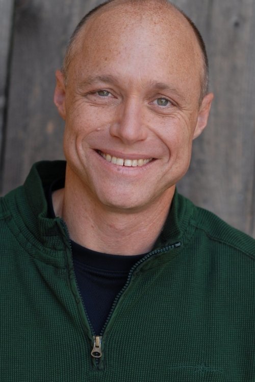 Matt Foyer as Albert Wilmarth