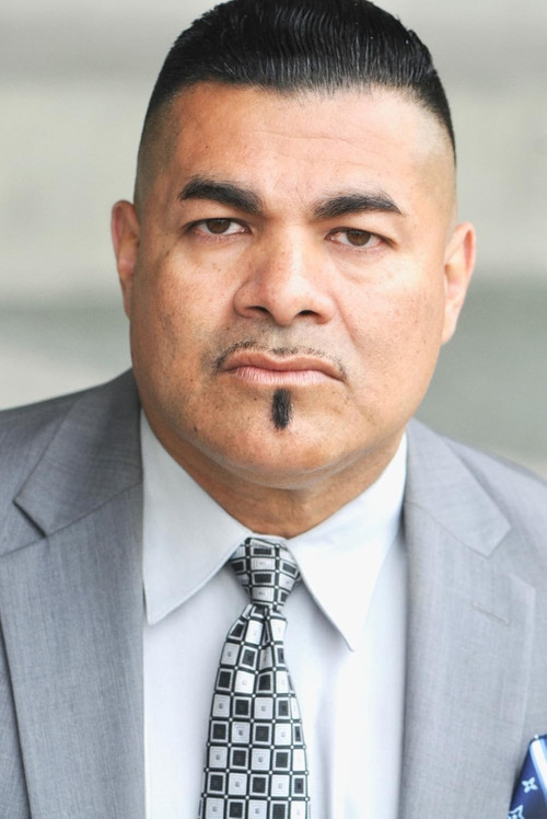 Gabriel Ricardez as Juan