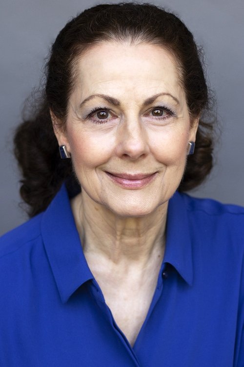 Ivy Opdyke as Elena Richardson