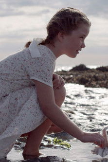 Liv van Kollenburg as Tess