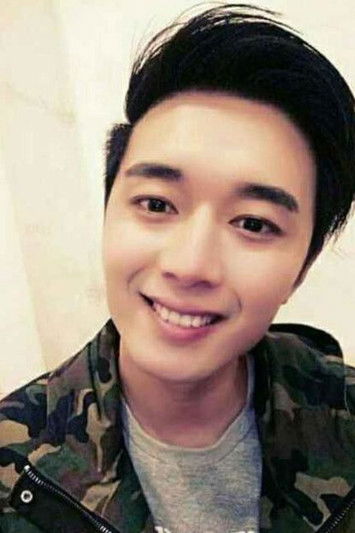 Wang Xusheng as Zhan Che