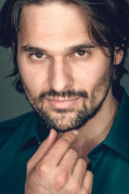 Farouk El-Khalili as