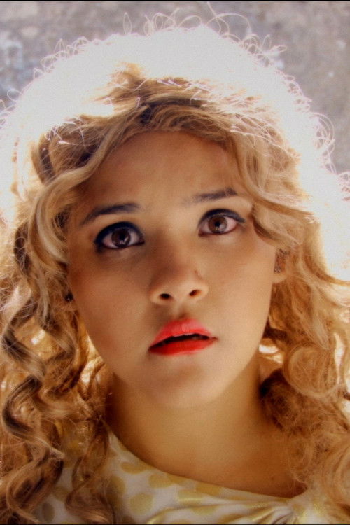 Rafaela Diógenes as Glória