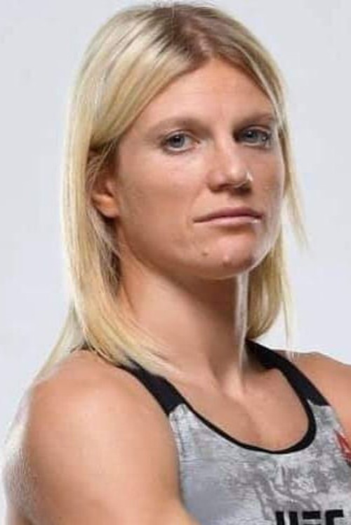 Manon Fiorot as Self